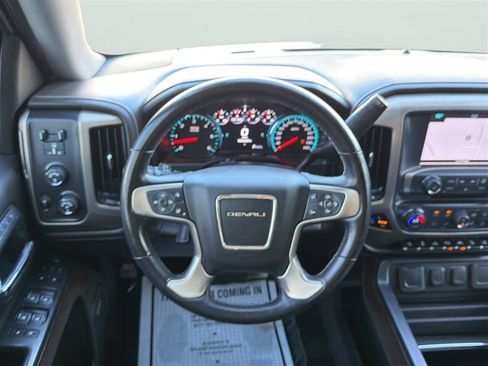 Used 2018 GMC Sierra 1500 Denali w/ Denali Ultimate Package AWD/4WD image 24
