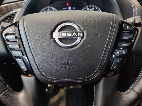 Used 2024 Nissan Armada Platinum w/ Captain's Chairs Package RWD image 18