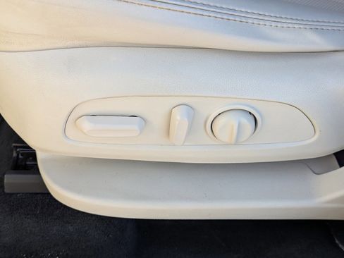 Used 2022 Buick Enclave Essence w/ Experience Buick Package image 24