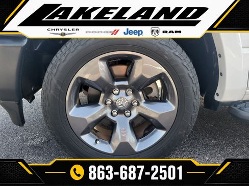 Used 2023 RAM 1500 Big Horn AWD/4WD image 10