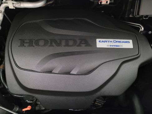 Used 2017 Honda Pilot LX image 30