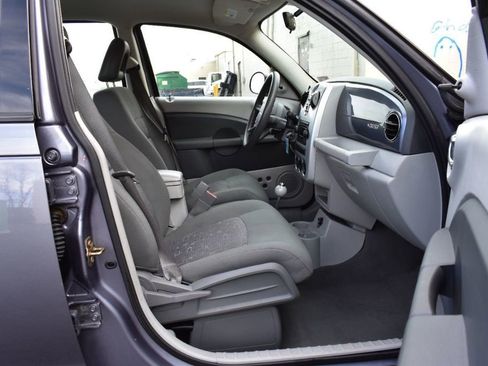 Used 2007 Chrysler PT Cruiser 4dr Wagon image 16