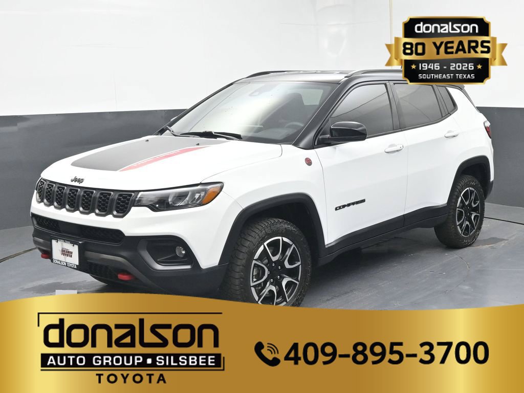 Used 2024 Jeep Compass Trailhawk AWD/4WD image 5