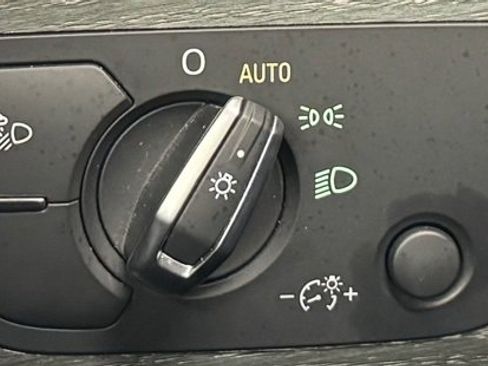 Used 2022 Audi A5 2.0T Premium image 18