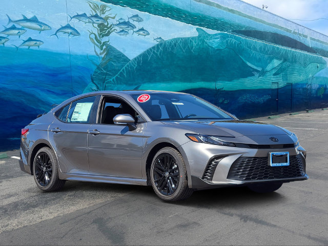 New 2026 Toyota Camry SE FWD image 1