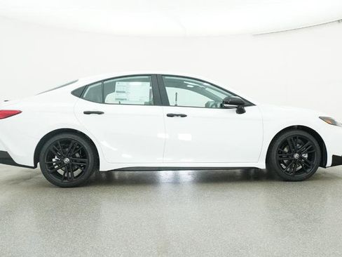 New 2026 Toyota Camry Hybrid image 47