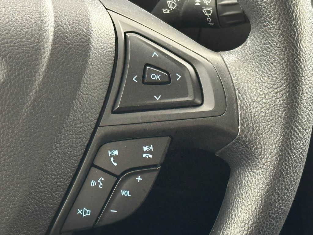 Used 2023 Ford Edge SE AWD/4WD image 28