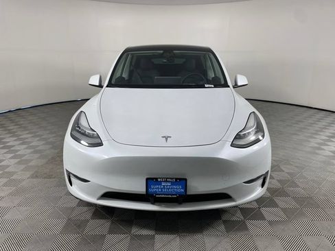Used 2023 Tesla Model Y Long Range AWD/4WD image 17