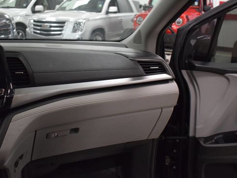 Used 2019 Honda Odyssey EX-L image 36