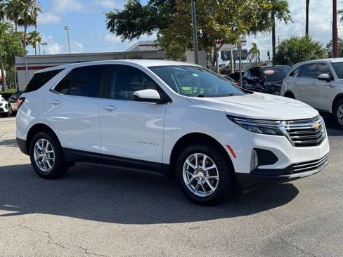 Used 2022 Chevrolet Equinox LT AWD/4WD image 3