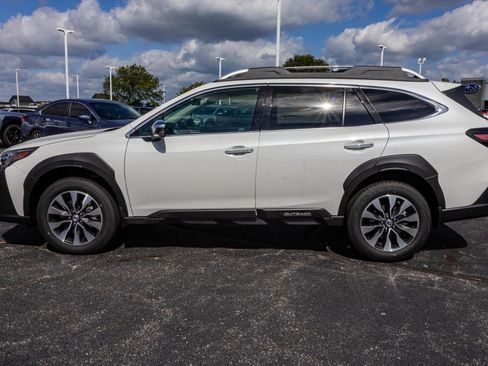 New 2025 Subaru Outback Touring XT image 12