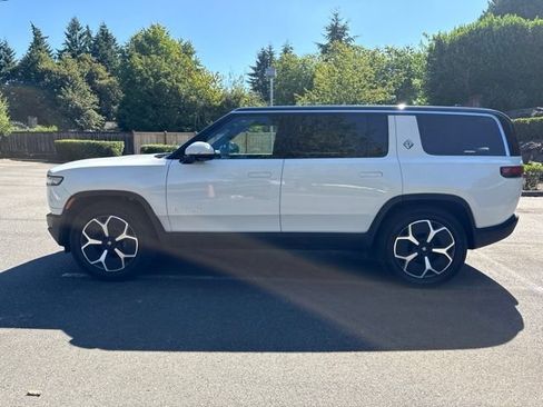 Used 2023 Rivian R1S Adventure AWD/4WD image 3
