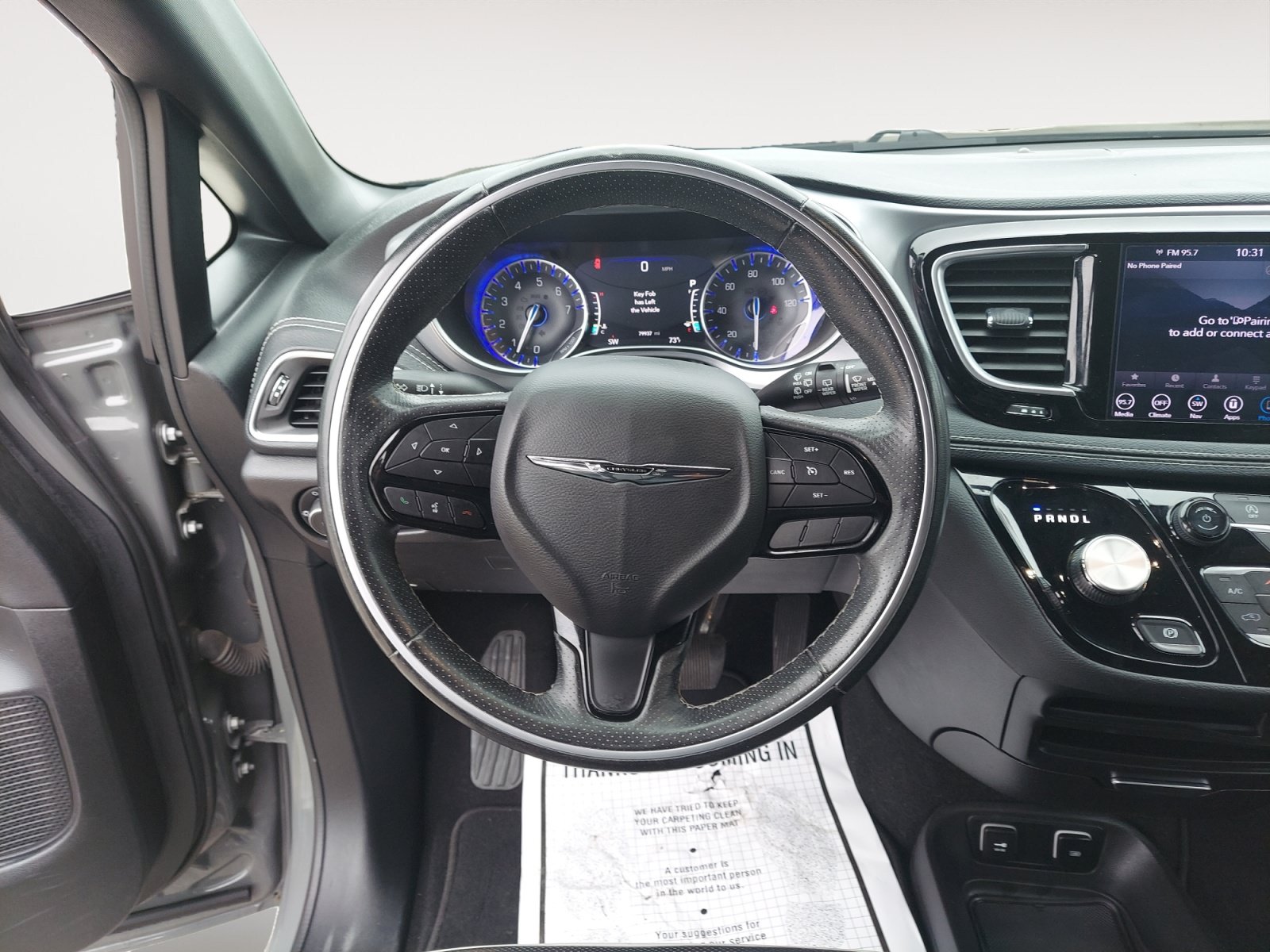 Used 2020 Chrysler Pacifica Limited w/ S Appearance Package FWD image 13