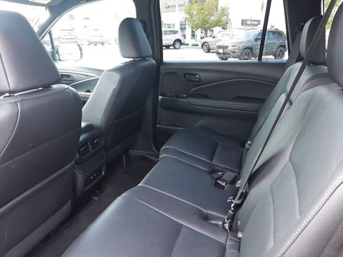 Used 2024 Honda Passport EX-L image 14