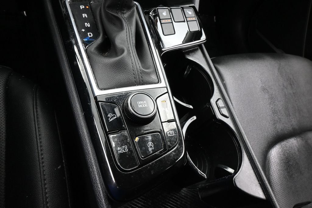 Used 2025 Kia Sportage EX FWD image 29