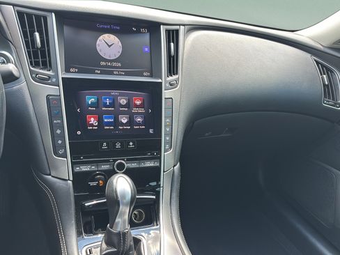 Used 2015 INFINITI Q50 RWD image 22