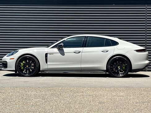Certified 2022 Porsche Panamera 4S AWD/4WD image 2