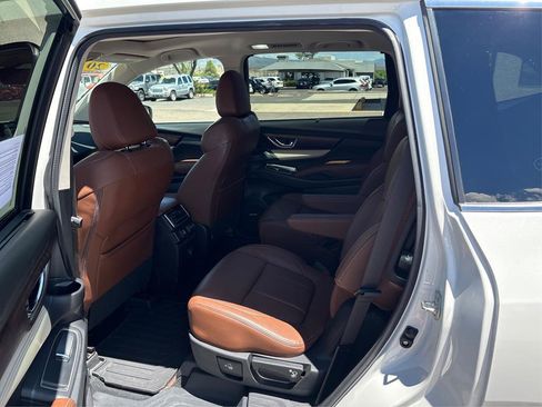 Used 2019 Subaru Ascent Touring w/ Popular Package #2A AWD/4WD image 10