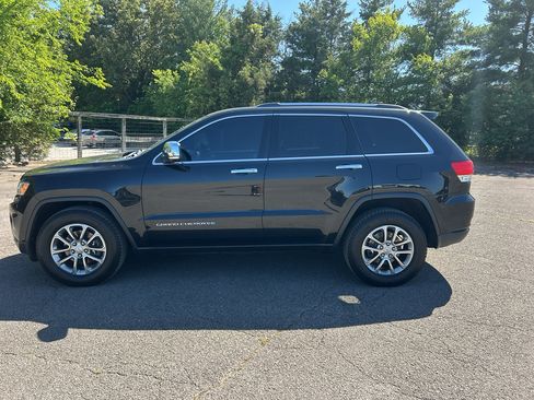 Used 2015 Jeep Grand Cherokee Limited AWD/4WD image 9