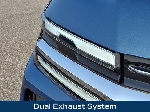 Used 2025 Chevrolet Tahoe Premier AWD/4WD image 29