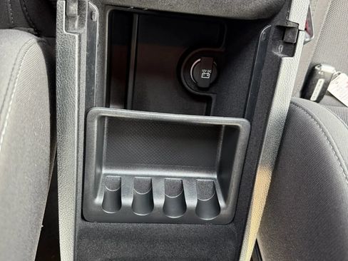 Used 2019 Dodge Charger SXT AWD/4WD image 30