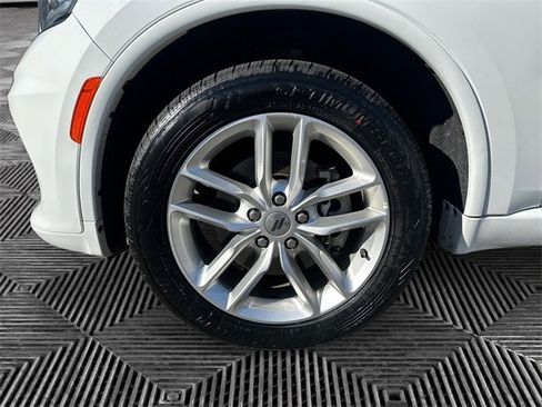 Used 2024 Dodge Durango GT image 14