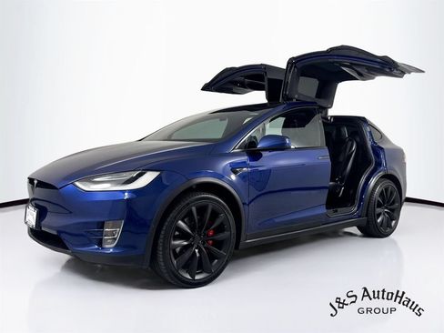 Used 2019 Tesla Model X Performance AWD/4WD image 3