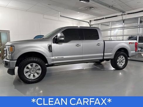Used 2020 Ford F250 Platinum w/ FX4 Off-Road Package AWD/4WD image 5