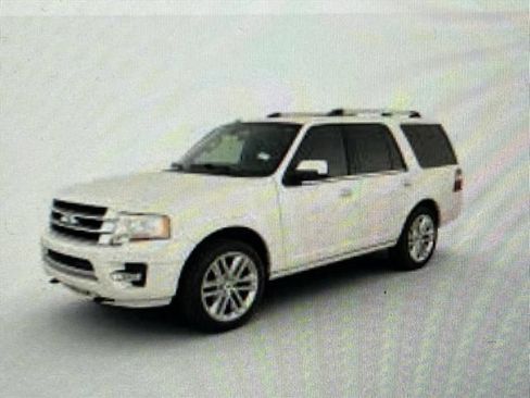 Used 2015 Ford Expedition EL XLT w/ Equipment Group 202A RWD image 1
