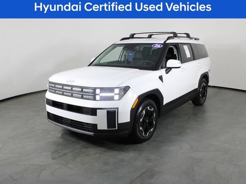 Certified 2026 Hyundai Santa Fe SEL FWD image 2