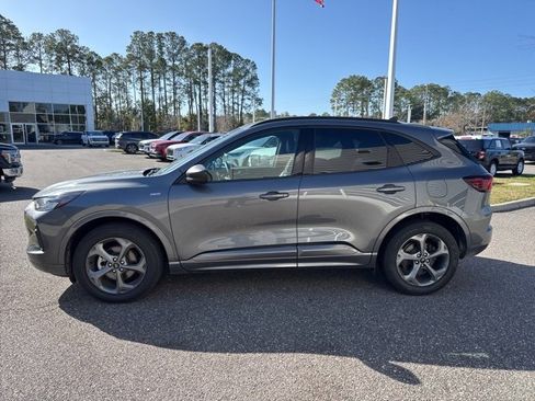 Used 2023 Ford Escape ST-Line image 6