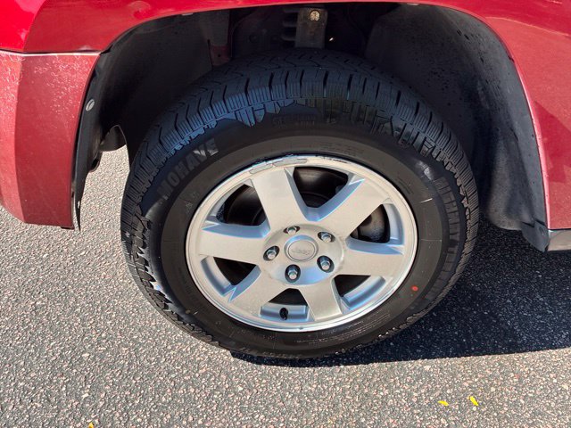 Used 2010 Jeep Grand Cherokee Laredo w/ Popular Equipment Group AWD/4WD image 8