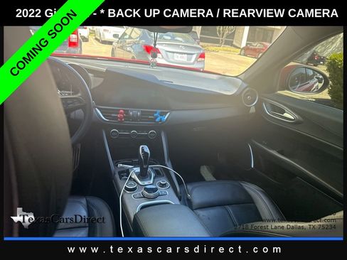 Used 2022 Alfa Romeo Giulia Ti image 8
