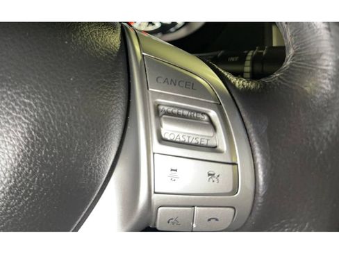 Used 2016 Nissan Altima 2.5 SL w/ 2.5 Technology Package FWD image 26