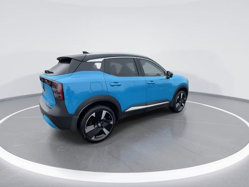 Used 2025 Nissan Kicks SR AWD/4WD image 8