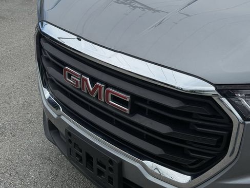 Used 2023 GMC Terrain SLE w/ Driver Convenience Package AWD/4WD image 7