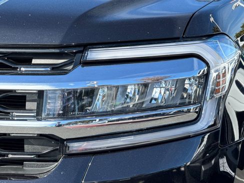 Used 2024 Ford Expedition Limited image 49