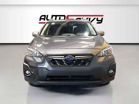 Used 2022 Subaru Crosstrek 2.5i Sport w/ Moonroof Package AWD/4WD image 2