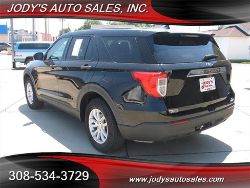 Used 2020 Ford Explorer 4WD w/ Class III Trailer Tow Package image 31