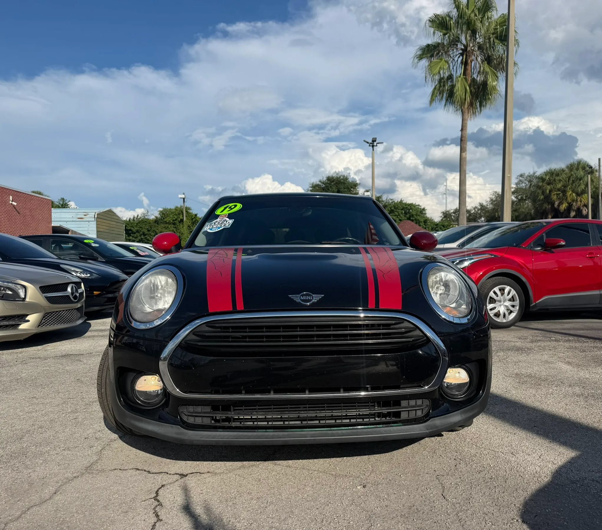 Used 2019 MINI Cooper Clubman FWD image 2