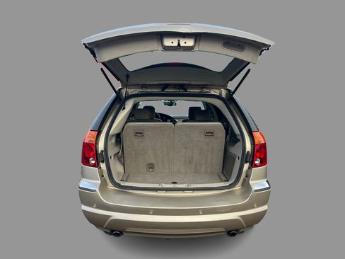Used 2007 Chrysler Pacifica Limited AWD/4WD image 15
