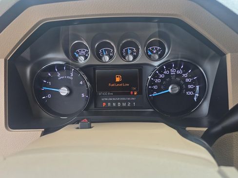 Used 2012 Ford F250 King Ranch w/ King Ranch w/Chrome Pkg AWD/4WD image 13