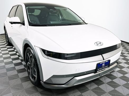 Used 2024 Hyundai Ioniq 5 Limited image 31