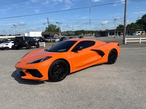 Used 2023 Chevrolet Corvette Stingray Coupe w/ 1LT RWD image 3