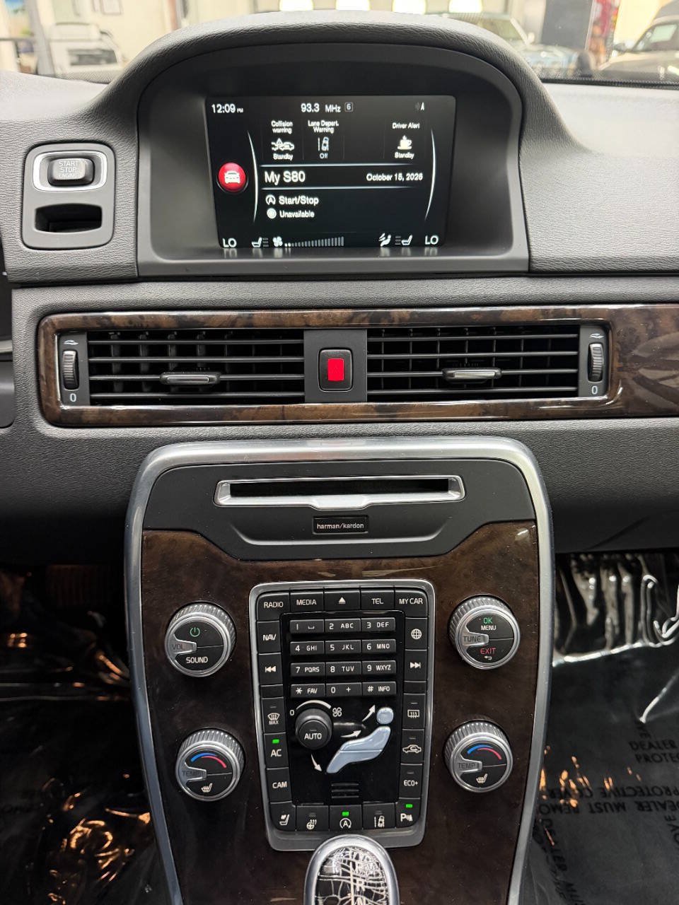 Used 2016 Volvo S80 T5 Platinum w/ Climate Package FWD image 26