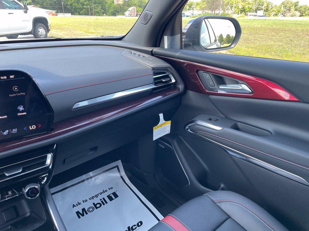 New 2026 Chevrolet Traverse RS w/ LPO, Floor Liner Package FWD image 30