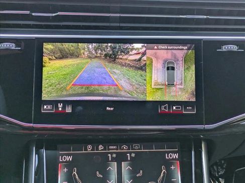 Used 2025 Audi Q7 3.0T Premium Plus w/ Premium Plus Package image 13