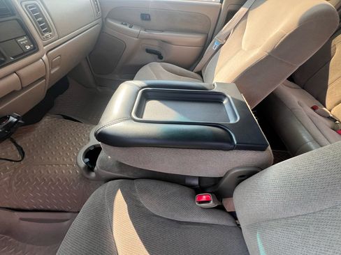 Used 2001 GMC Sierra 2500 4x4 Extended Cab w/ Convenience Plus Group image 32