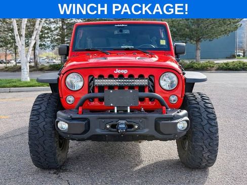 Used 2016 Jeep Wrangler Unlimited Rubicon image 9