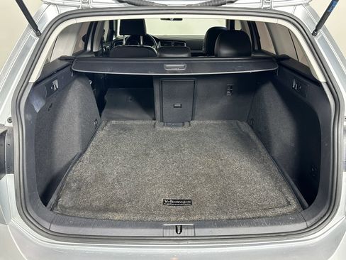 Used 2017 Volkswagen Golf Alltrack SE image 18